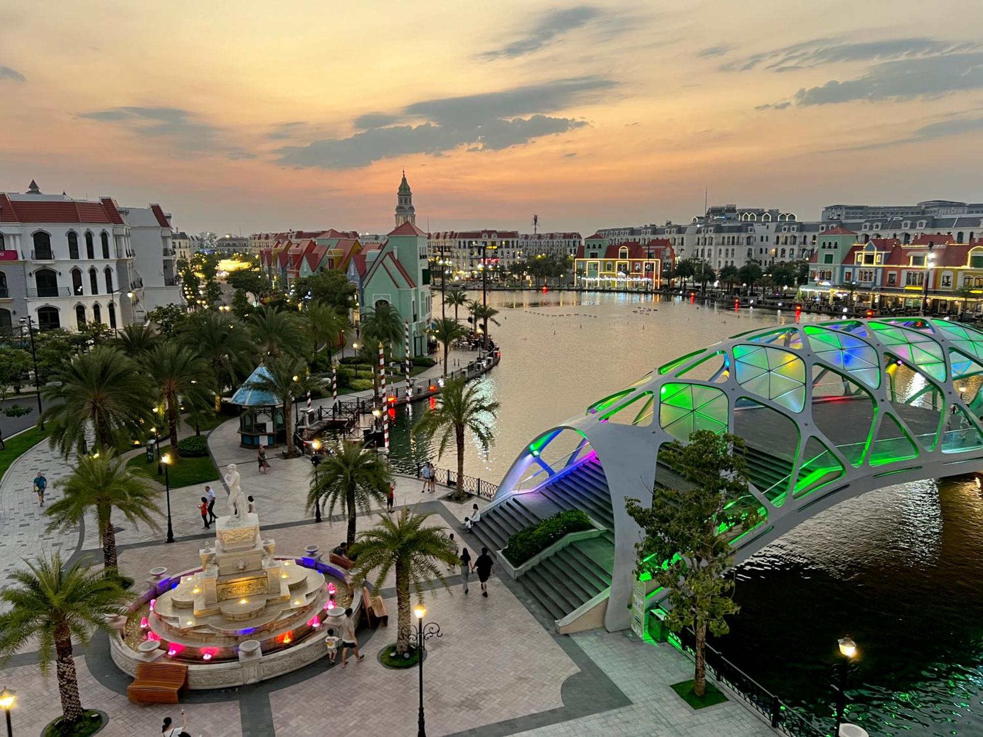 Legacy Hotel - Grand World Phu Quoc Esterno foto